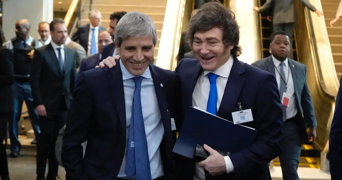 La dualidad económica argentina: entre el ajuste fiscal y las expectativas del mercado
