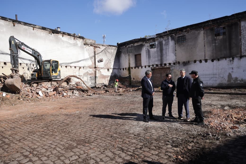 La Ciudad construirá viviendas para clase media y policías en un predio recuperado tras 20 años de usurpación