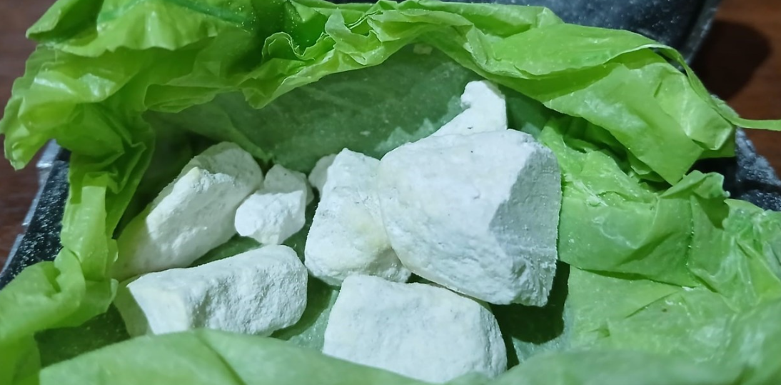 Hallazgo narco en Morón: buscan a funcionaria prófuga tras secuestro de cocaína