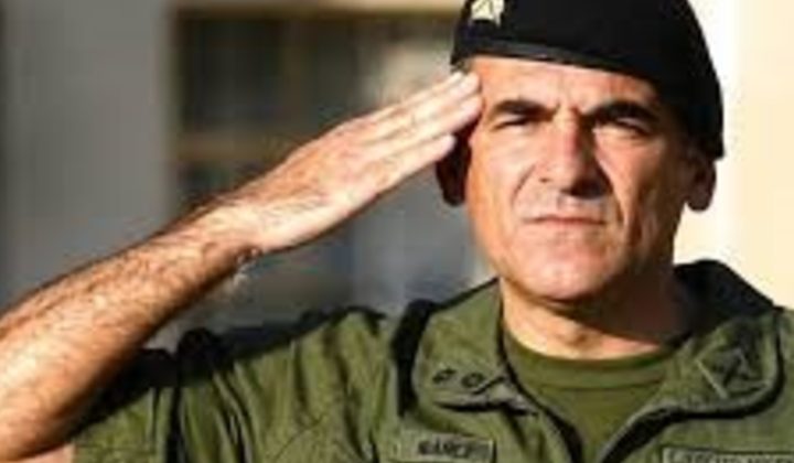 Apuran ascenso de jefe de Casa Militar en medio de polémica por compra de aviones