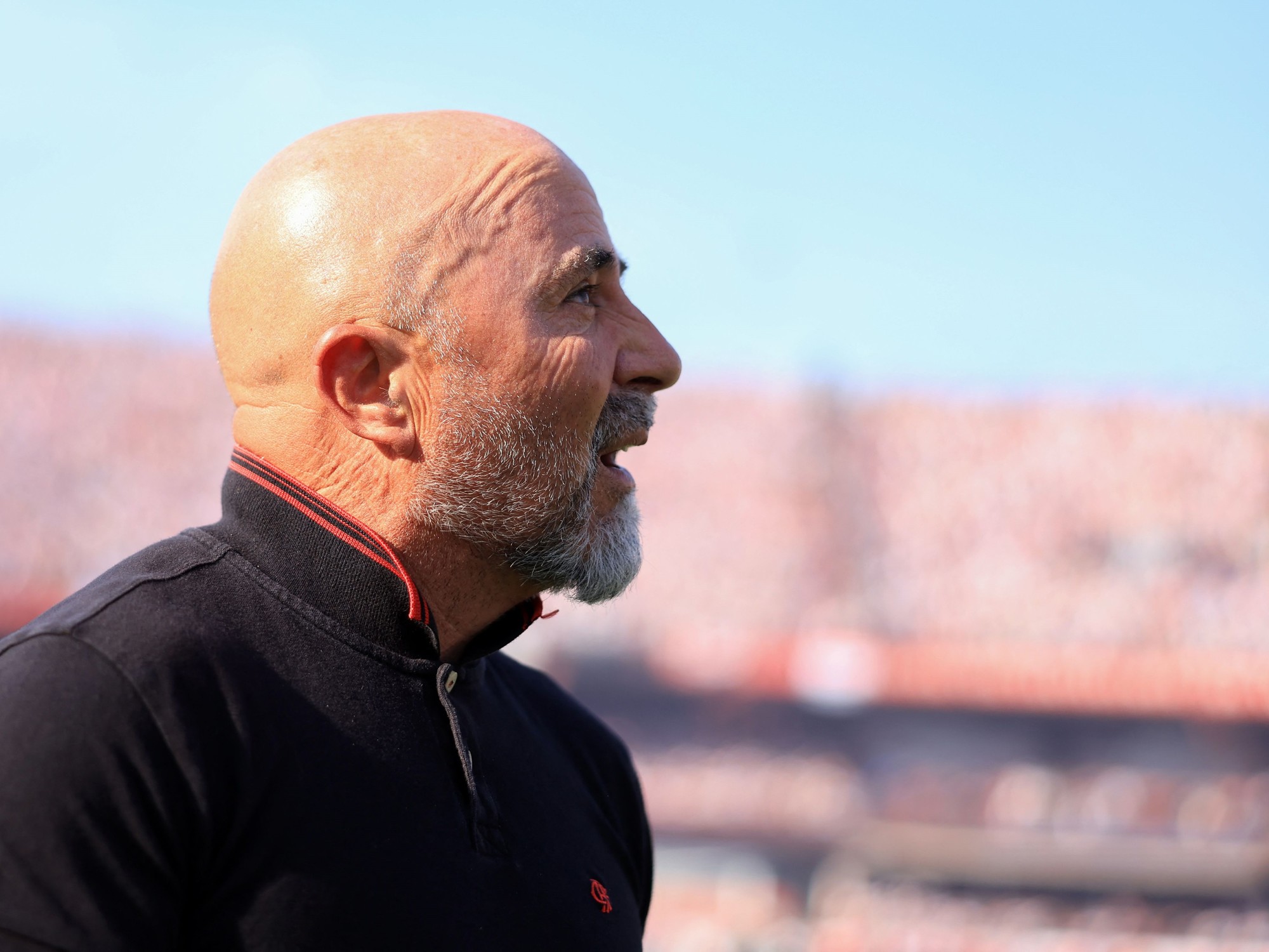 Jorge Sampaoli, entrenador de fútbol, durante un partido en Argentina.