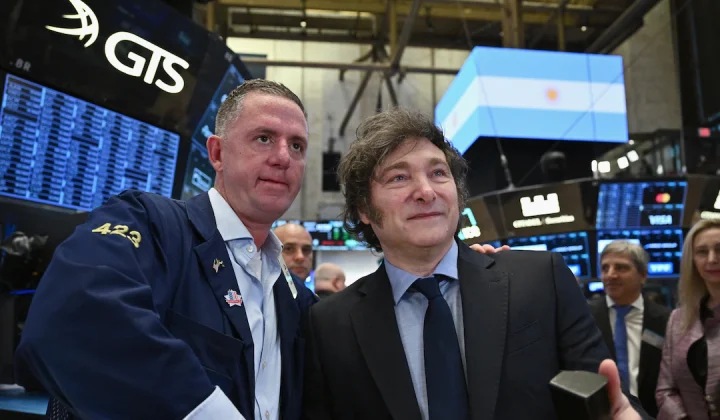 El Gobierno celebra indicadores económicos positivos y reduce retenciones
