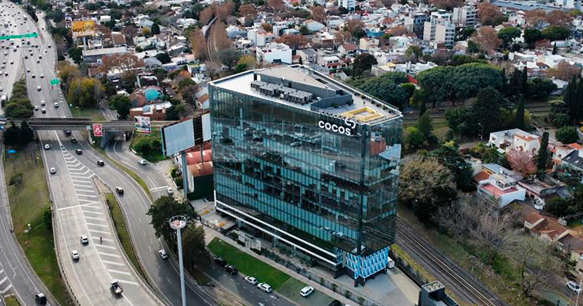 Cocos reporta ganancias de USD 70 millones y planea expansión regional con banco propio