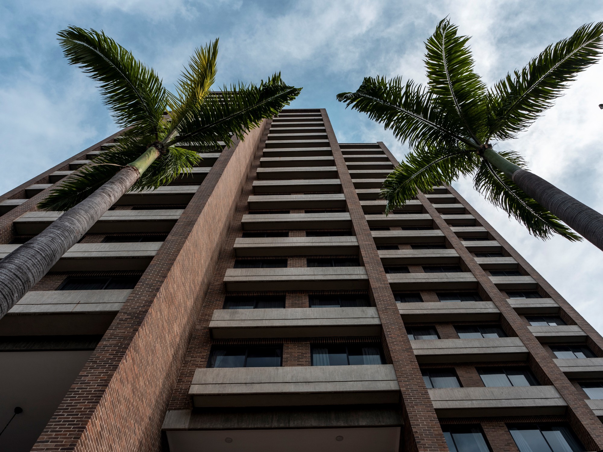 Fachada del Hotel JW Marriott en Caracas, Venezuela.