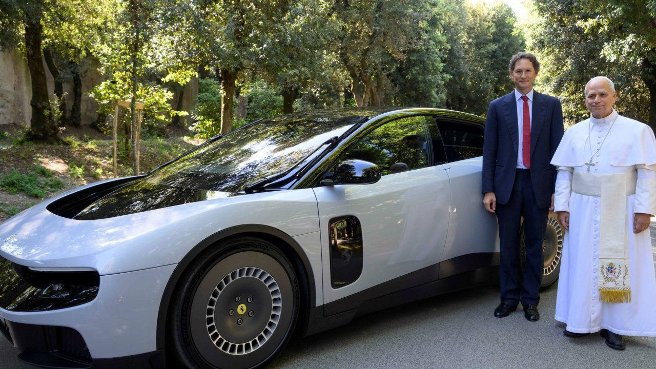 Ferrari Luce: El primer eléctrico de la marca genera polémica y desplome en bolsa