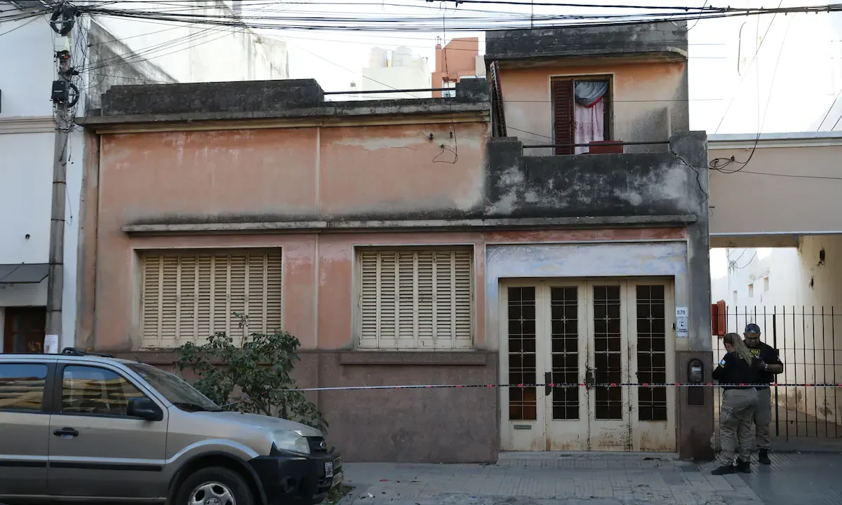 Allanan la casa del único detenido por la desaparición de Agostina Vega en Córdoba
