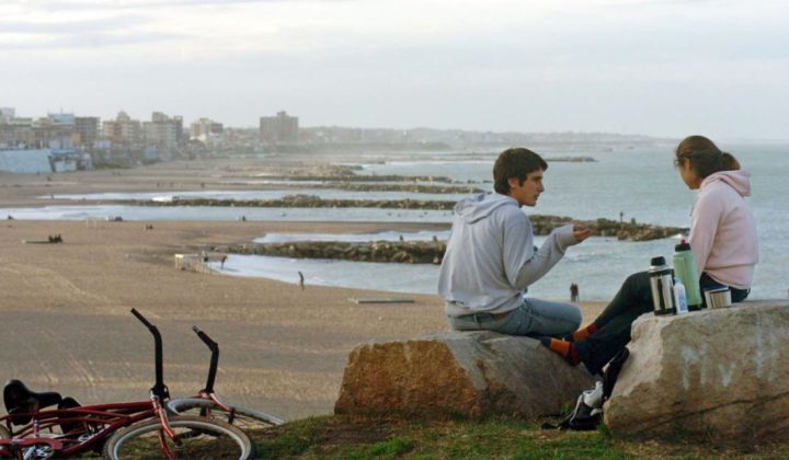 Clima en Mar del Plata: Se esperan nubes y ráfagas del sudoeste para la jornada costera