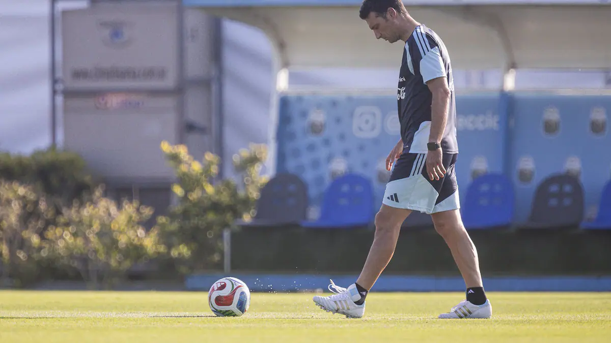 Mundial 2026: Scaloni da pistas sobre la lista de convocados y la recuperación de Messi