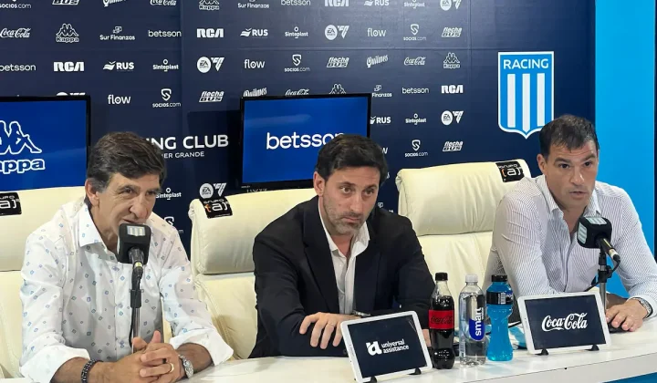 Racing en crisis: Reunión clave define el futuro de Costas y la gestión