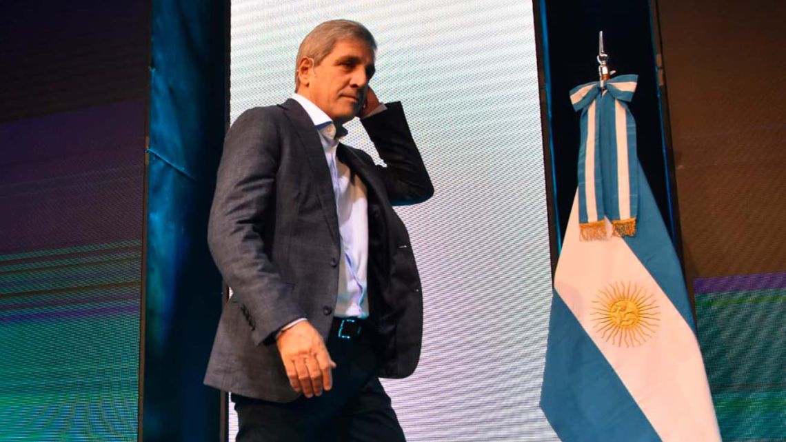 Gobierno apuesta a la reelección de Milei para reducir el riesgo país
