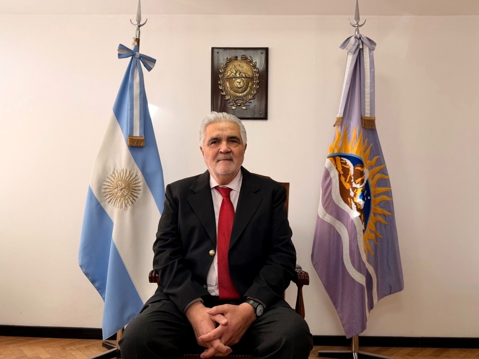 Retrato de Sergio Acevedo, juez del Tribunal Superior de Justicia de Santa Cruz.