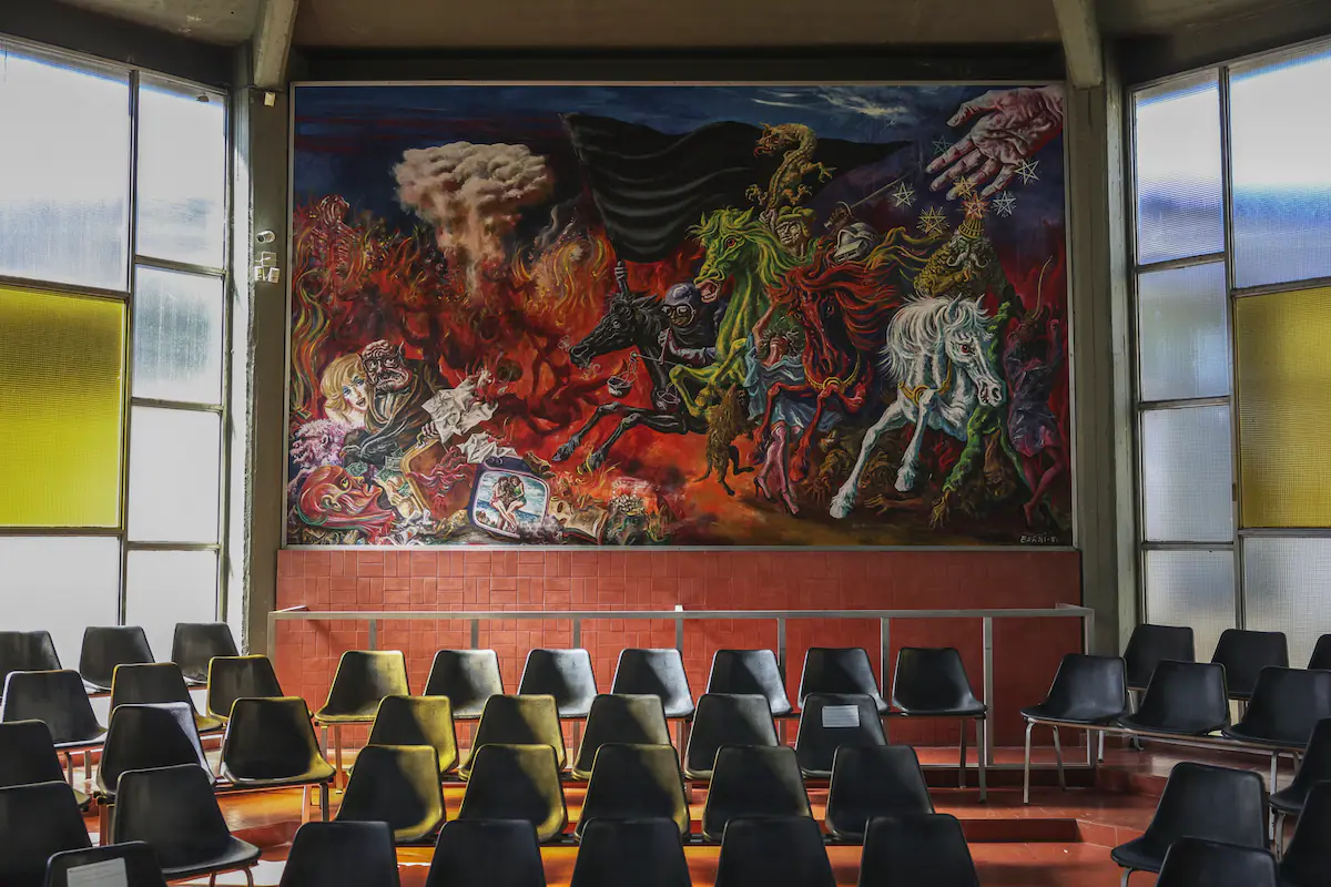Mural de Antonio Berni en la Capilla San Luis Gonzaga en General Las Heras, Argentina.