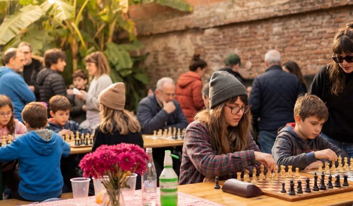 La Variante”: El Ajedrez Se Reivindica Como Espacio Cultural y Social en Buenos Aires