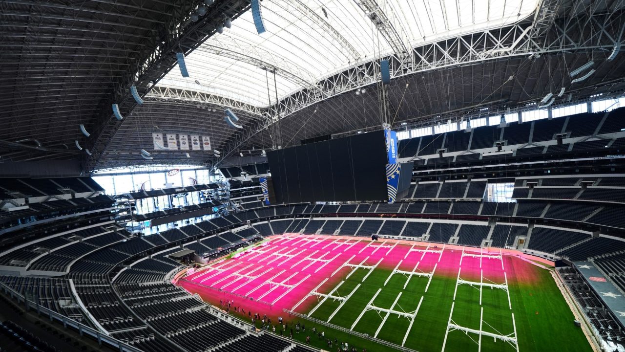 El AT&T Stadium de Dallas, sede mundialista con césped natural para la Selección Argentina