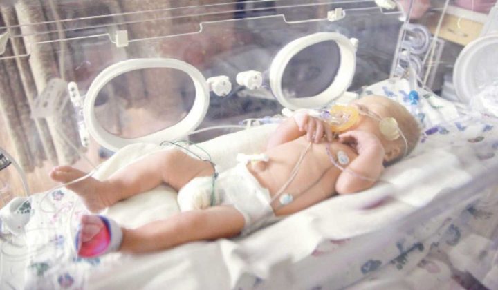La salud pública en Argentina atraviesa un momento crítico, marcado por un preocupante aumento en la mortalidad infantil y materna, mientras