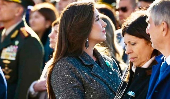 Tensión en Rosario: Villarruel desafía a Milei y critica al Gabinete en acto por el Día de la Bandera