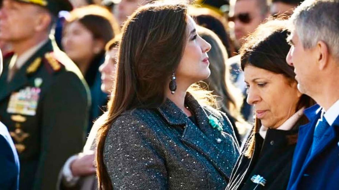 Tensión en Rosario: Villarruel desafía a Milei y critica al Gabinete en acto por el Día de la Bandera