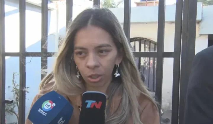 Madre de Agostina Vega sigue internada en estado delicado