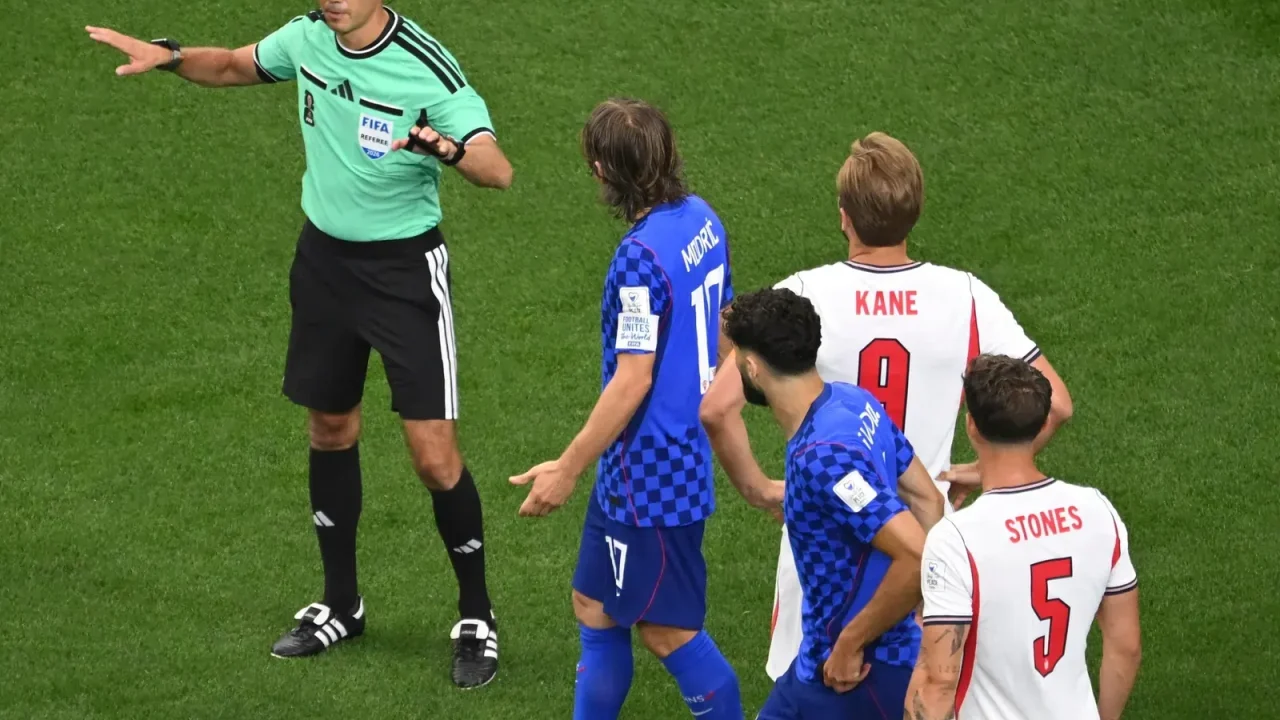 El VAR en Argentina: Lento y Cuestionado Frente a la Velocidad del Mundial 2026