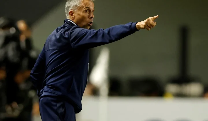 Gustavo Álvarez deja San Lorenzo en medio de la pretemporada: el club busca un nuevo DT