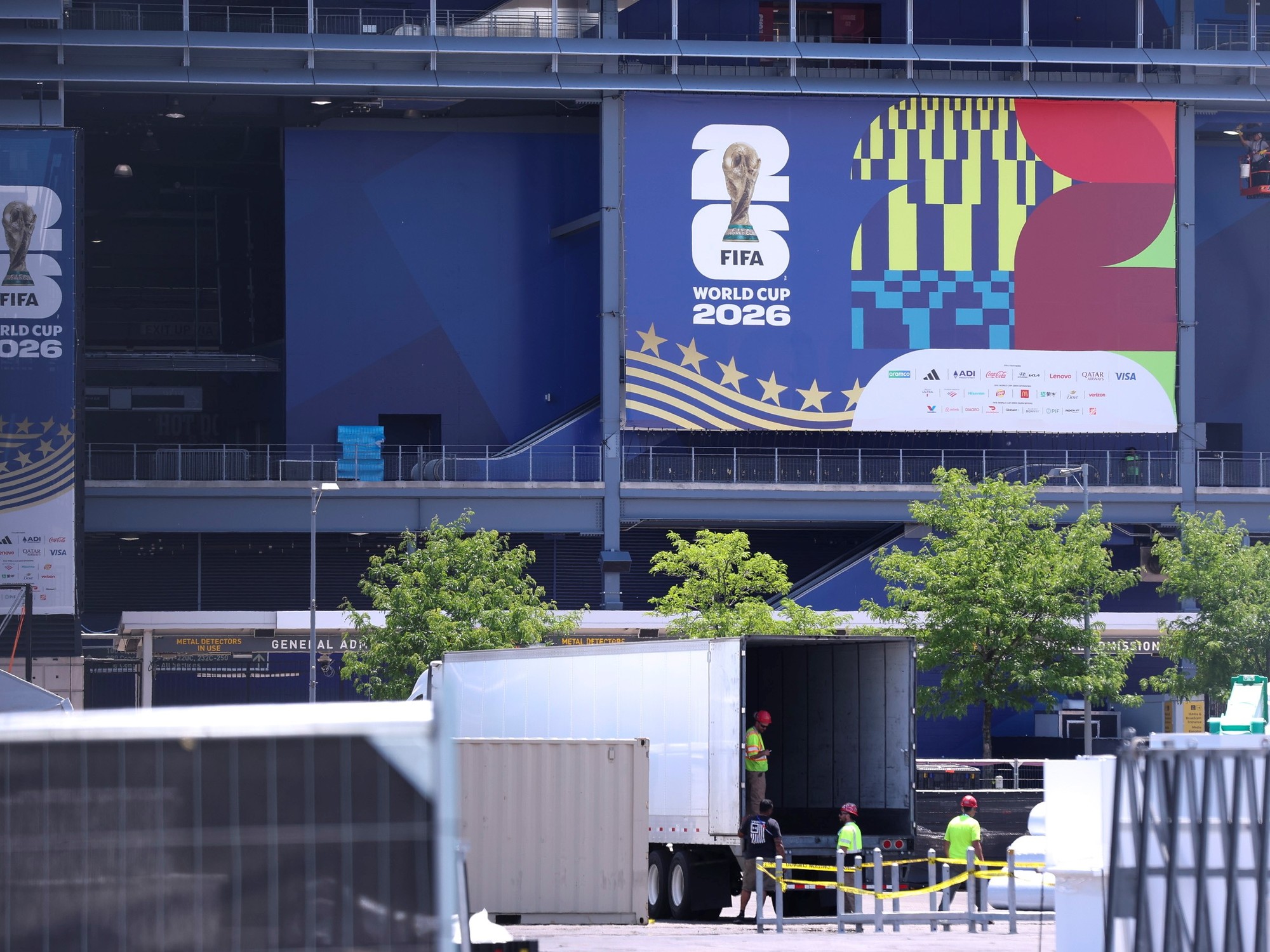 Vista general de un estadio moderno en México, preparado para albergar partidos del Mundial 2026.