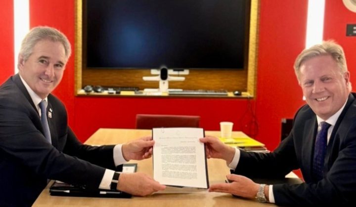 Argentina formaliza su intención de unirse al CPTPP: un hito comercial con el Reino Unido y desafíos por Malvinas