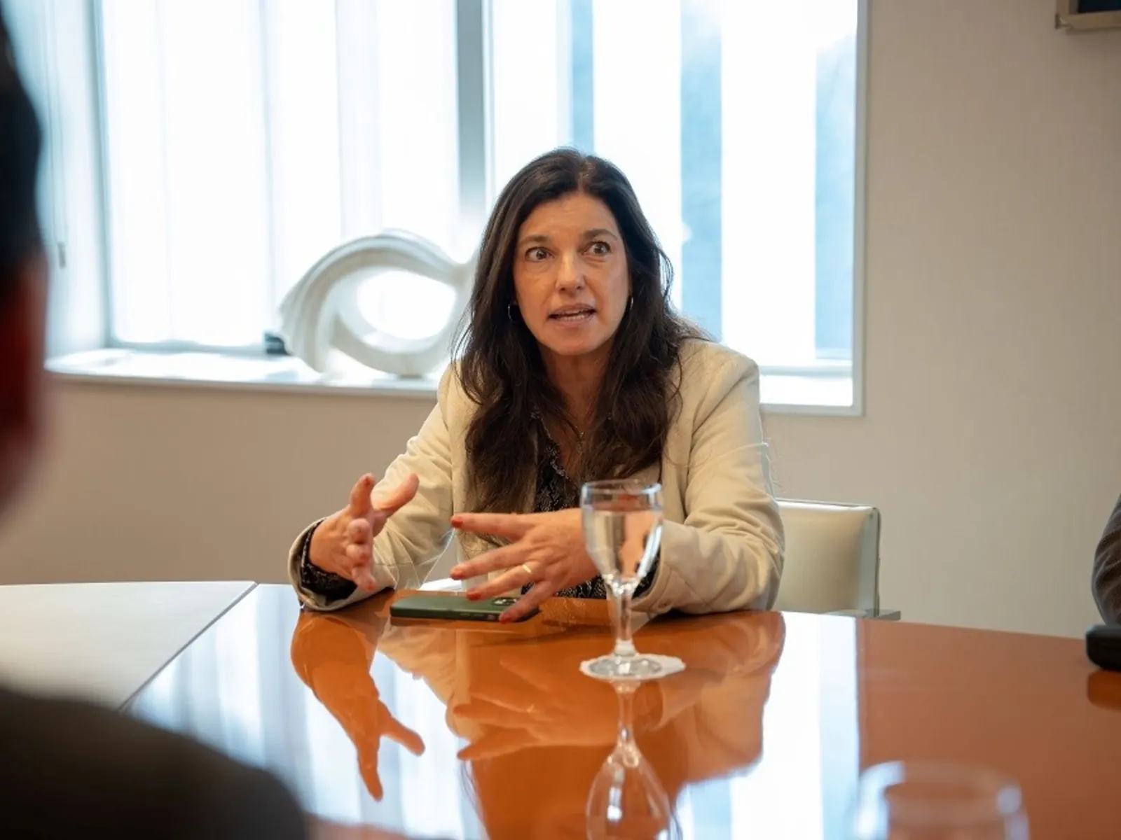 Retrato de María José Alcaraz, la primera rectora del Colegio Nacional Monserrat.
