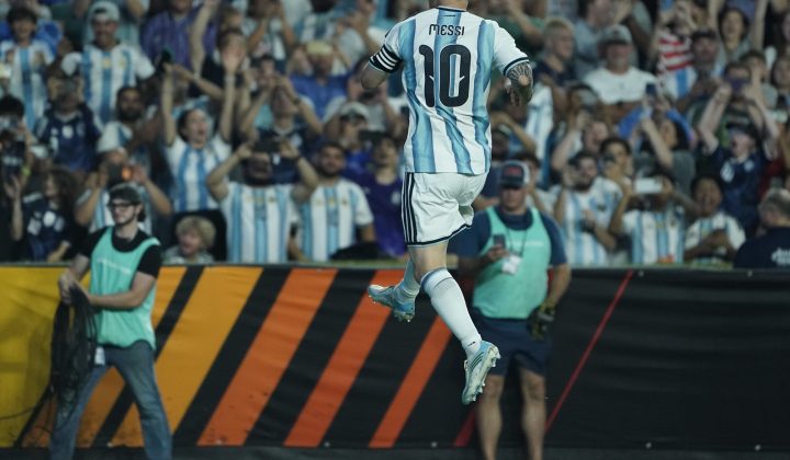 Messi envía mensaje de unidad y esperanza antes del debut mundialista