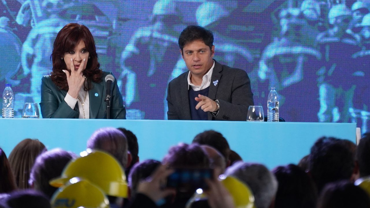 Kicillof defiende a Cristina Kirchner un año después de la condena: “Es inocente