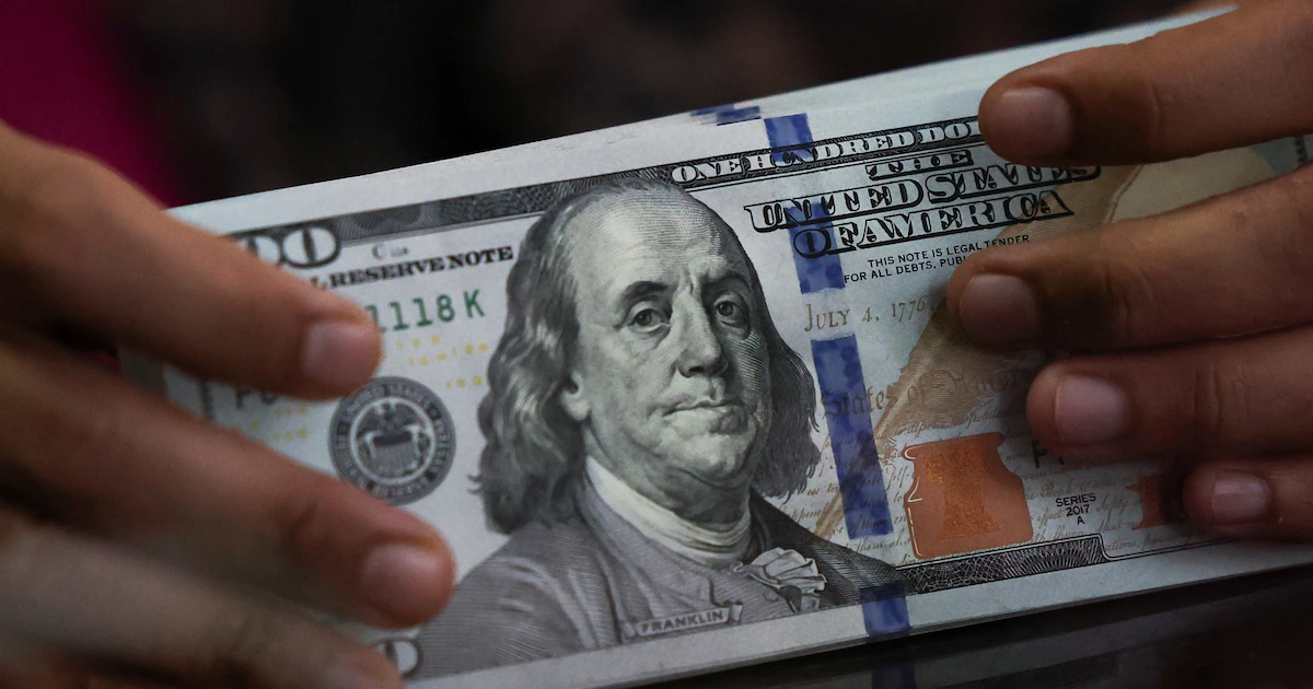 Depósitos en Dólares Bancarios Superan los USD 40.000 Millones: ¿Por Qué el Crédito No Crece?