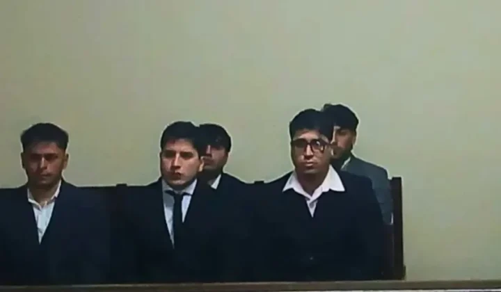 Piden 10 años de prisión para siete jóvenes por “ataque sexual masivo” a una menor en Médanos