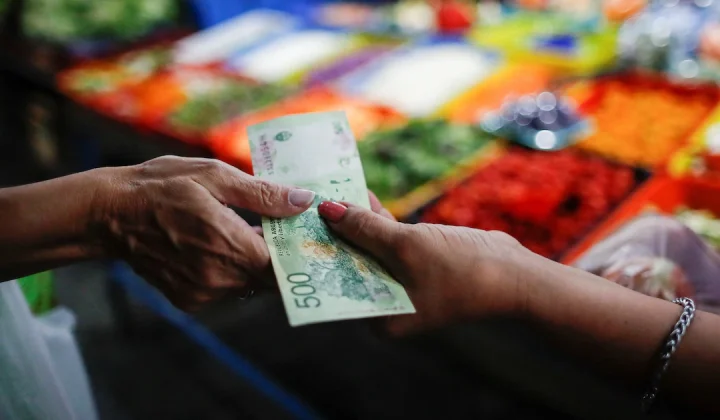 Inflación de junio: Aceleración en alimentos y bebidas, pero consultoras prevén que el índice general no supere el 2%