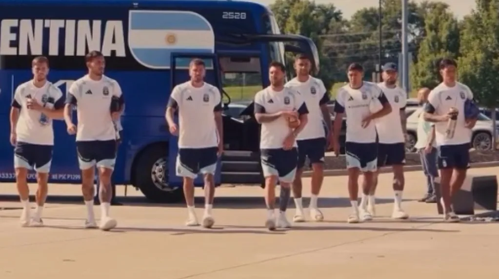 Jugadores de la Selección Argentina Generan Expectación con Video Previo al Debut Mundialista