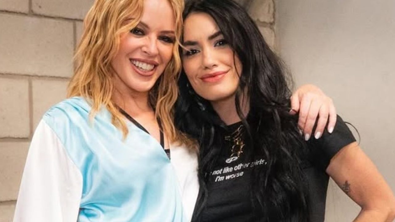 Kylie Minogue llega a Argentina y se intensifican los rumores sobre su participación en los shows de Lali Espósito en River
