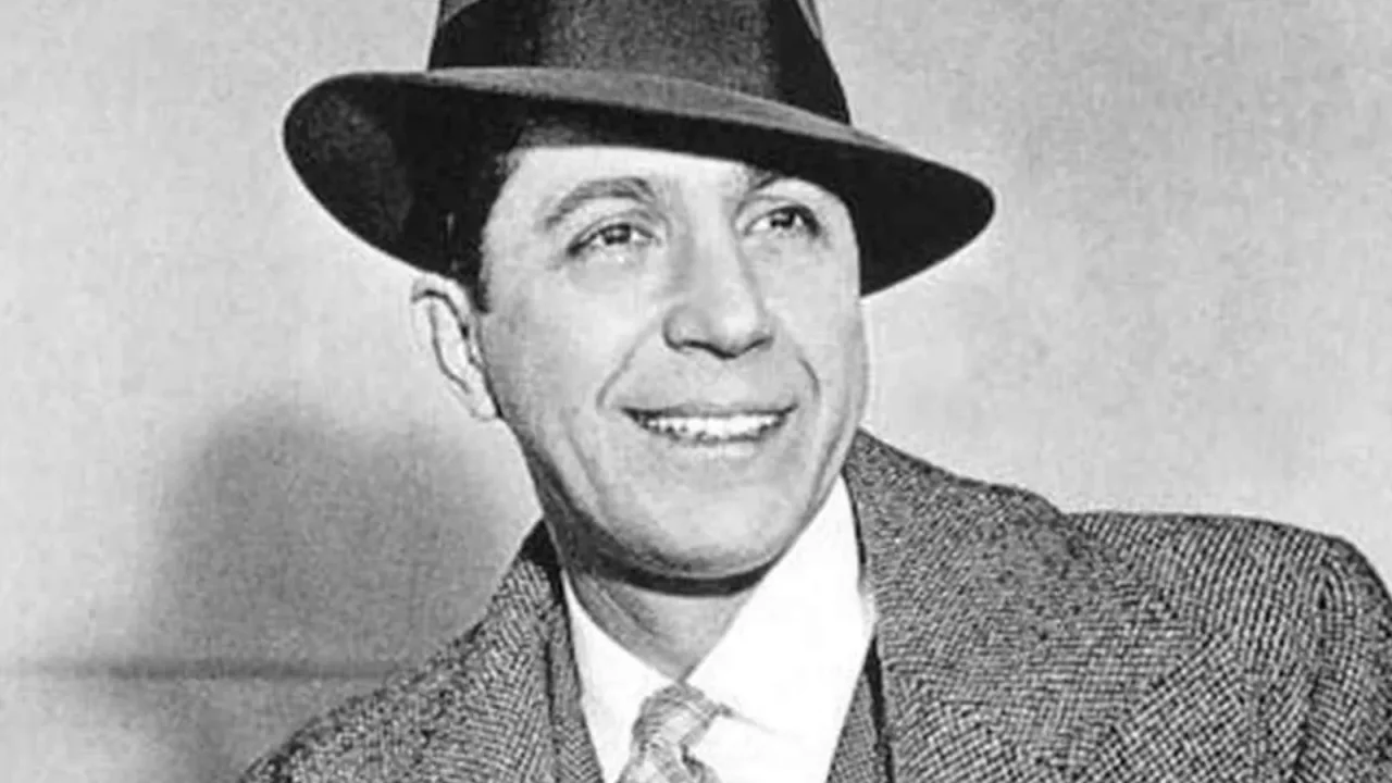 El Zorzal Criollo, Carlos Gardel, una figura que nació un 11 de diciembre y partió un 24 de junio, sigue siendo un faro cultural cuyas luces