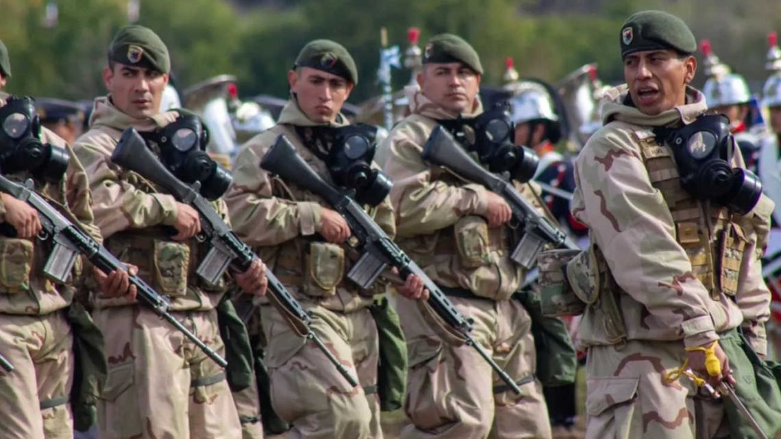 El gobierno nacional ha oficializado las nuevas escalas salariales para el personal docente civil de las Fuerzas Armadas y de Seguridad, así