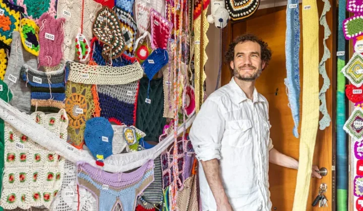 Ingeniero argentino revoluciona la enseñanza con crochet en España: una herramienta para la concentración y la tolerancia a la frustración
