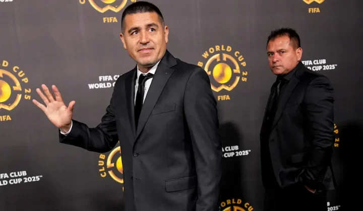 Boca Juniors ha realizado una oferta de aproximadamente cuatro millones de dólares por el extremo colombiano Sebastián Villa, buscando repat