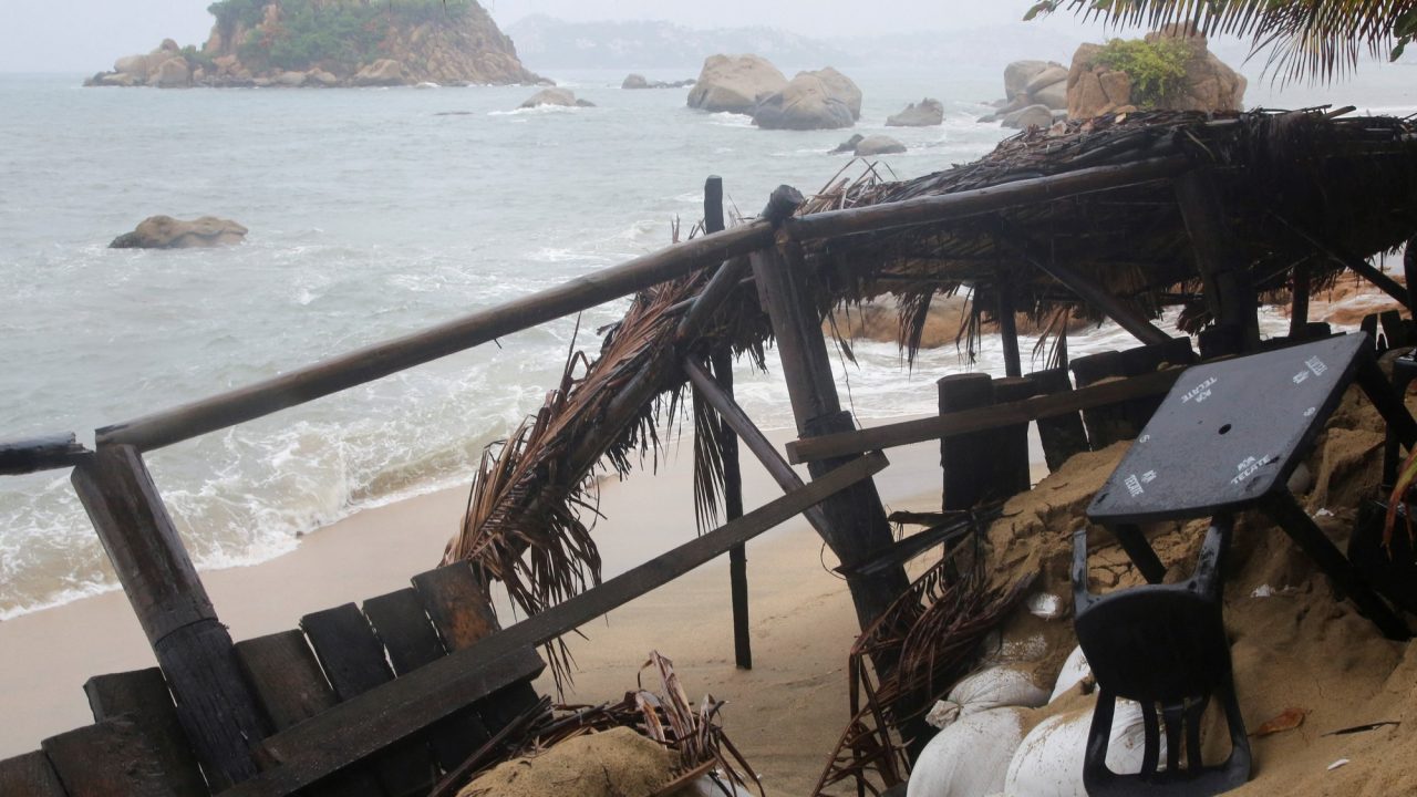 México en alerta por tormentas tropicales Boris y Cristina; preparativos intensificados ante el recuerdo de Otis