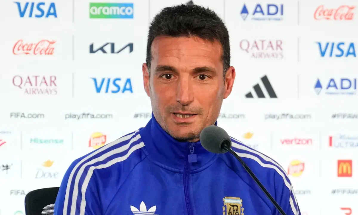 El director técnico de la Selección Argentina, Lionel Scaloni, compartió sus pensamientos sobre la mentalidad necesaria para afrontar desafí