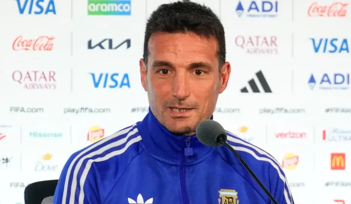 El director técnico de la Selección Argentina, Lionel Scaloni, compartió sus pensamientos sobre la mentalidad necesaria para afrontar desafí