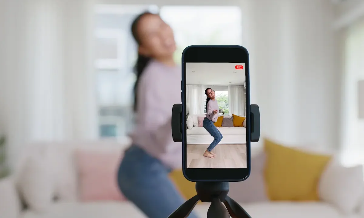 Las tendencias de consumo asiático, como el live commerce y la IA, desembarcan en Argentina