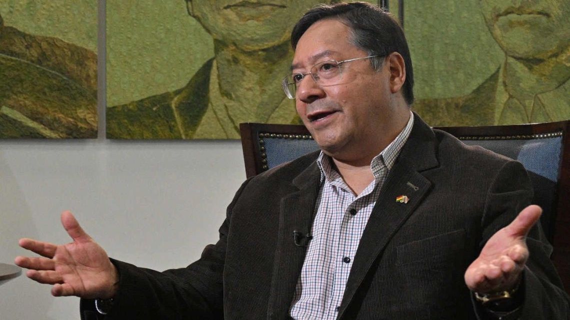 Justicia boliviana extiende la detención preventiva del expresidente Luis Arce