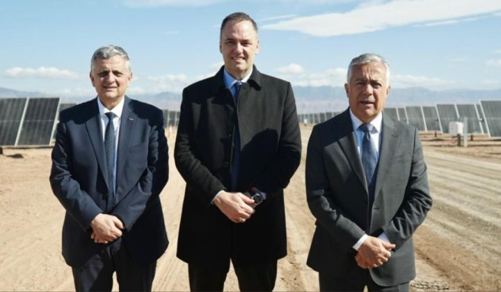 La renuncia de Manuel Adorni a su rol como representante del Estado en el directorio de YPF abre un puesto de gran relevancia estratégica. E