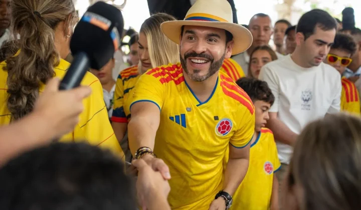 El panorama político de Colombia se perfila hacia un cambio significativo con la inminente asunción de Abelardo De la Espriella como nuevo p