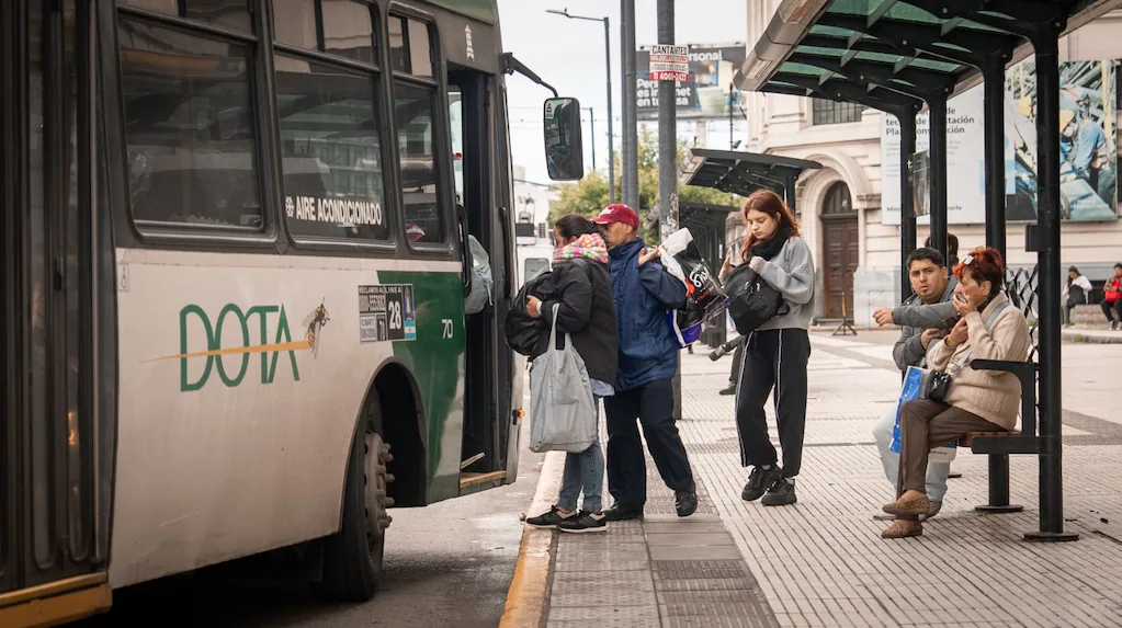 Aumentos en el Transporte Público del AMBA: Colectivos y Subte Más Caros