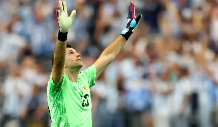 Dibu Martínez confirma su recuperación y apunta a mantener la valla invicta en la Copa América
