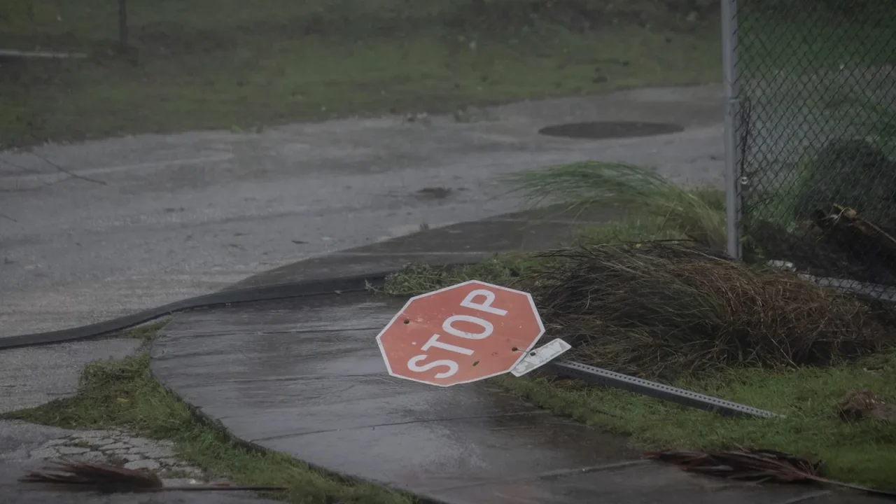 Super tifón Bavi azota Guam y las Marianas: daños significativos y alerta por vientos extremos