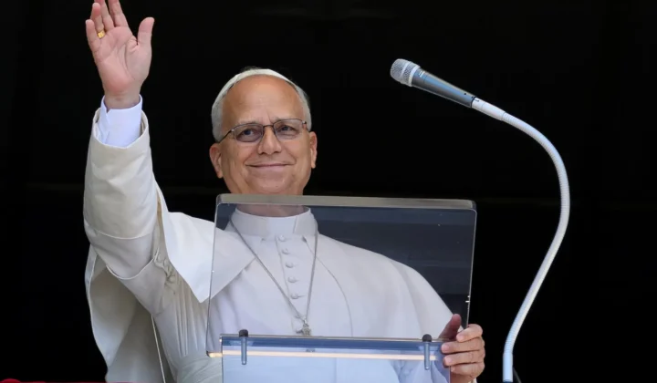 El Papa León XIV ha iniciado oficialmente sus vacaciones de verano, retirándose a la histórica residencia papal de Castel Gandolfo, ubicada
