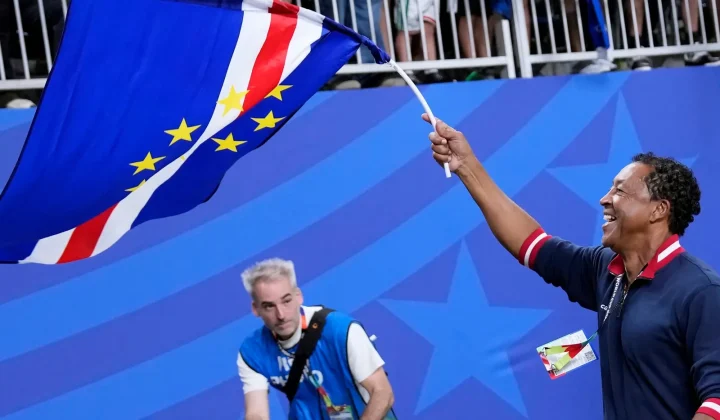 Bubista, el DT isleño que desafiará a la Argentina de Messi en el Mundial